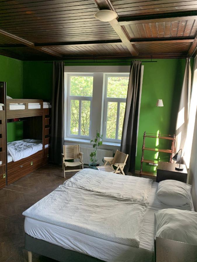 Auberge de jeunesse Vila Veselova, Ljubljana City Center Extérieur photo
