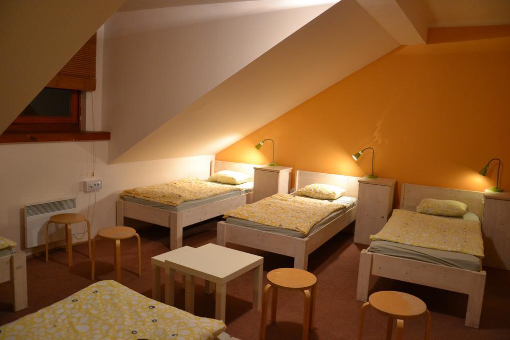 Auberge de jeunesse Vila Veselova, Ljubljana City Center Extérieur photo